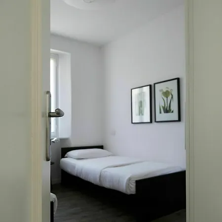 B&d - La Scalinata Appartement *