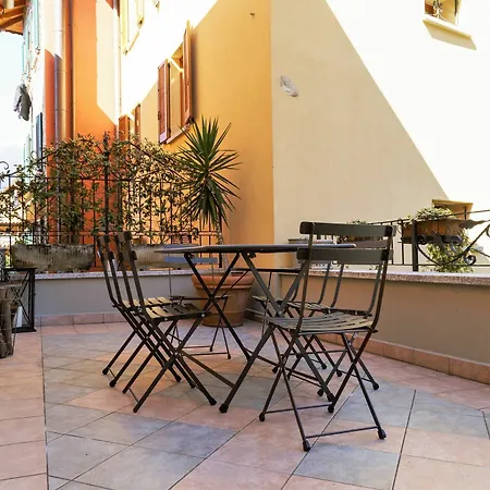 B&d - La Scalinata Apartment
